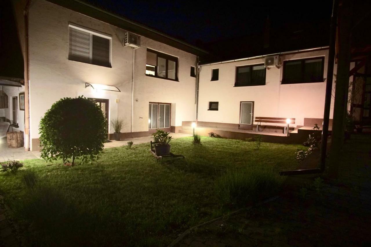 Das Tulpen Apartment ويدن ام سي المظهر الخارجي الصورة